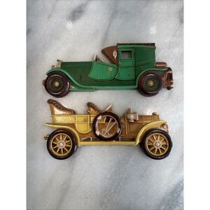 Vintage 1977 Dart Industries Car Wall Hangings 7387‎ & 7388